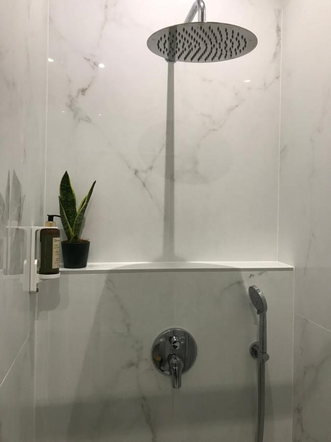 Greatforest Rosehill 2 Apartman -Bmw- ديبريتْسين المظهر الخارجي الصورة
