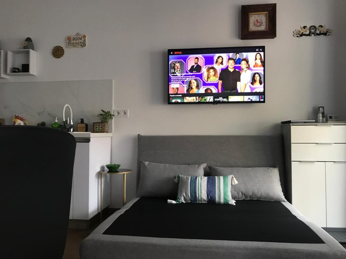 Greatforest Rosehill 2 Apartman -Bmw- ديبريتْسين المظهر الخارجي الصورة