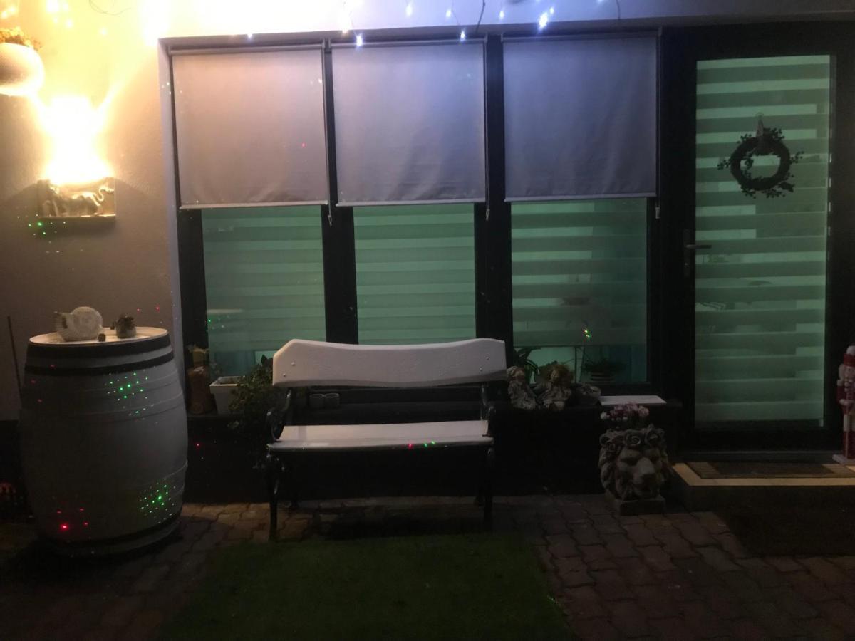 Greatforest Rosehill 2 Apartman -Bmw- ديبريتْسين المظهر الخارجي الصورة